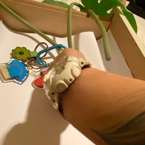 The new G-SHOCK S Series GMAS130 ladies watch - Picture 6 of 8